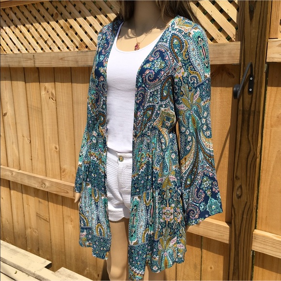 PRICED TO SELL. KIMONO - Picture 8 of 8